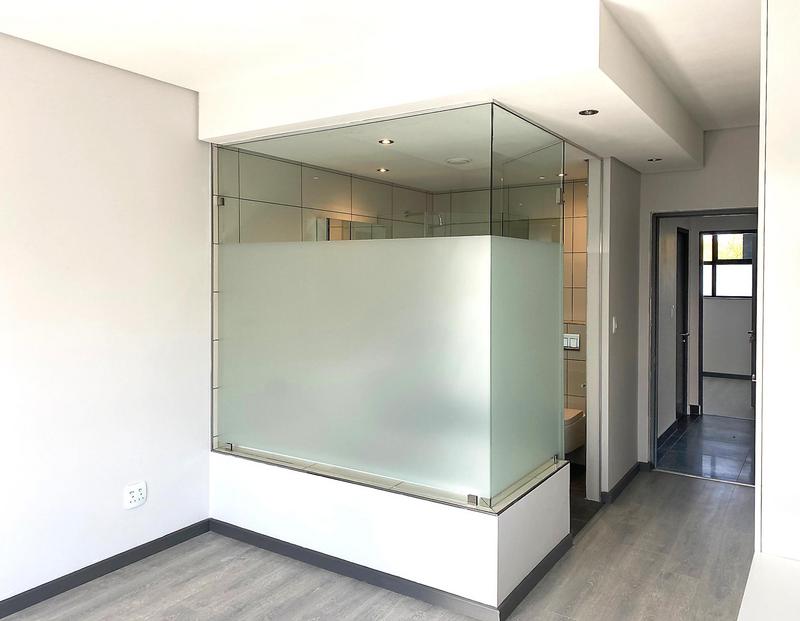 To Let 2 Bedroom Property for Rent in Atholl Gauteng