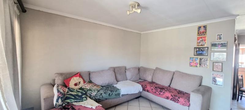 2 Bedroom Property for Sale in Amberfield Gauteng