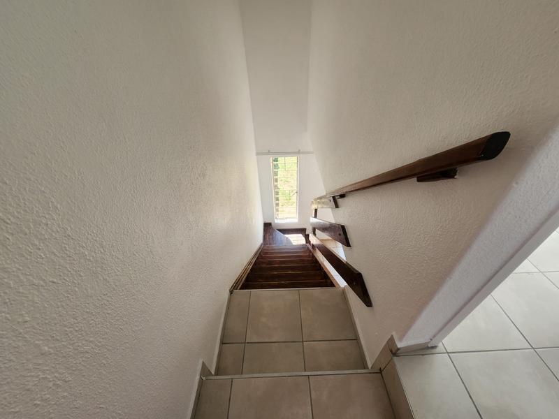 2 Bedroom Property for Sale in Florida Glen Gauteng