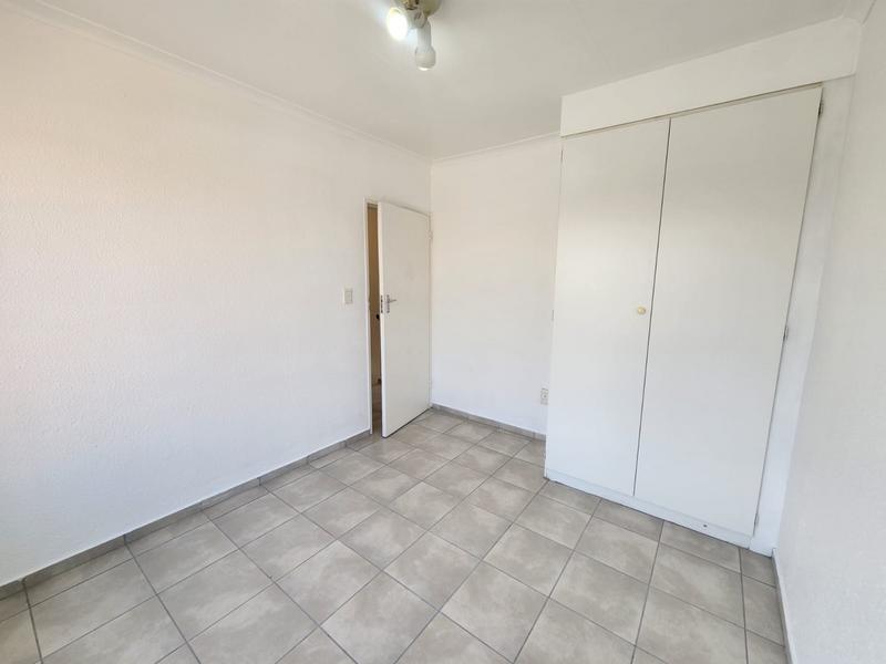 2 Bedroom Property for Sale in Florida Glen Gauteng