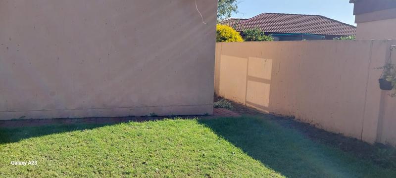 2 Bedroom Property for Sale in Vanderbijlpark CE 2 Gauteng