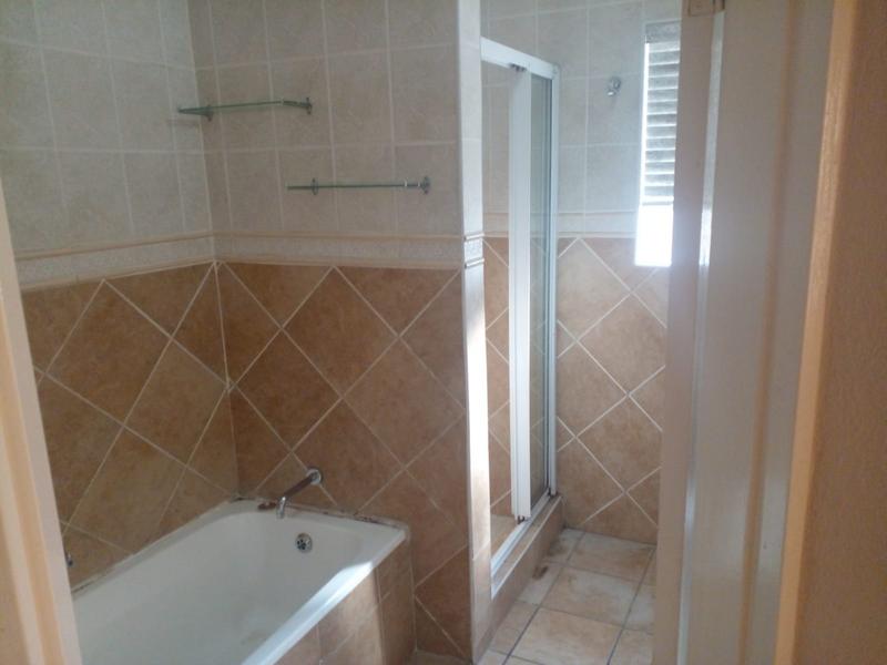 2 Bedroom Property for Sale in Vanderbijlpark CE 2 Gauteng
