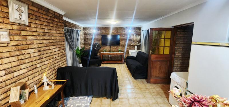 3 Bedroom Property for Sale in Theresa Park Gauteng