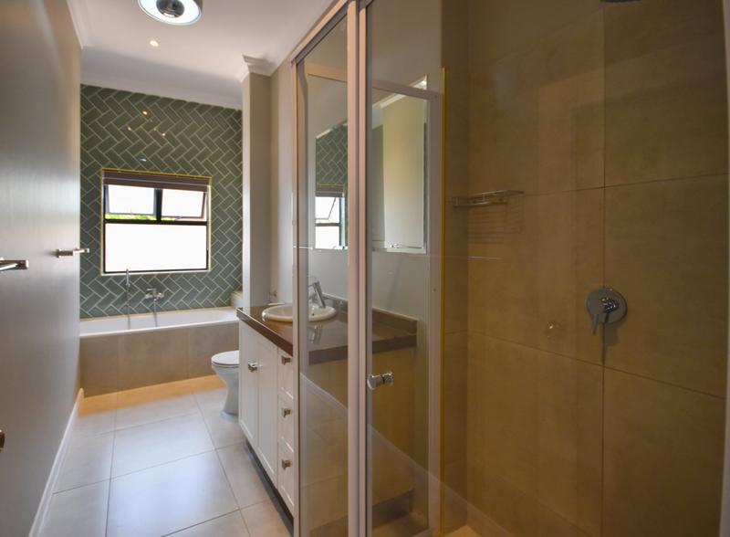 6 Bedroom Property for Sale in Midstream Estate Gauteng