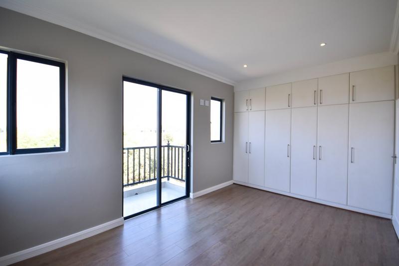 6 Bedroom Property for Sale in Midstream Estate Gauteng