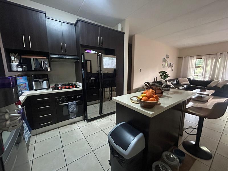 To Let 2 Bedroom Property for Rent in Pretorius Park Gauteng