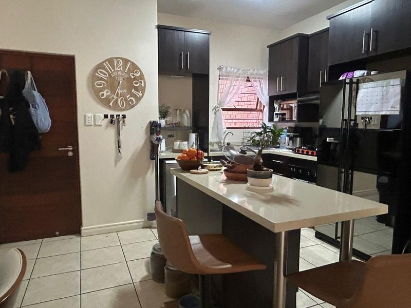 To Let 2 Bedroom Property for Rent in Pretorius Park Gauteng