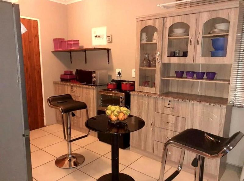 2 Bedroom Property for Sale in Protea Glen Gauteng