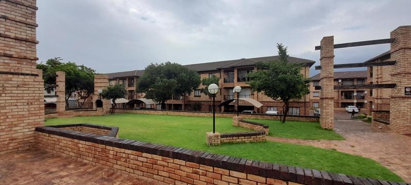 To Let 2 Bedroom Property for Rent in Carlswald Gauteng