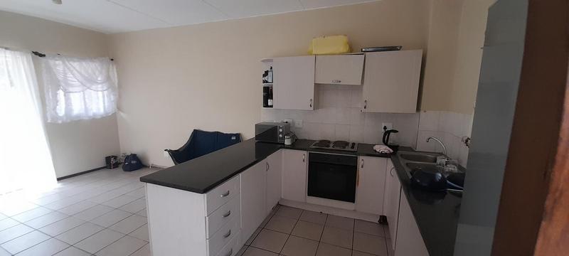 To Let 2 Bedroom Property for Rent in Carlswald Gauteng