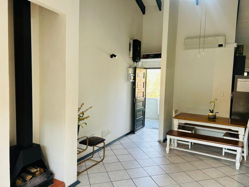 To Let 2 Bedroom Property for Rent in Bryanston Gauteng