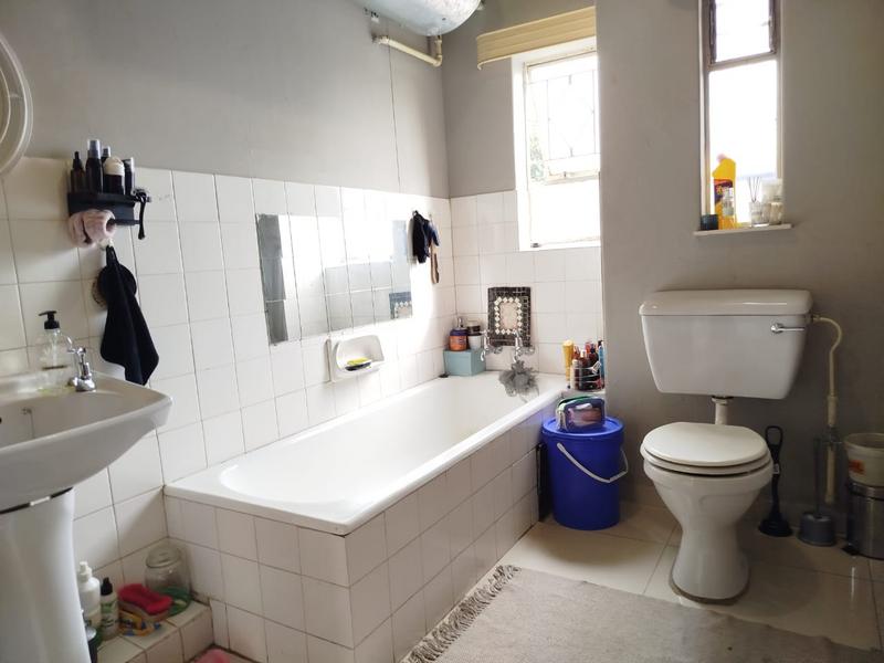 2 Bedroom Property for Sale in Haddon Gauteng