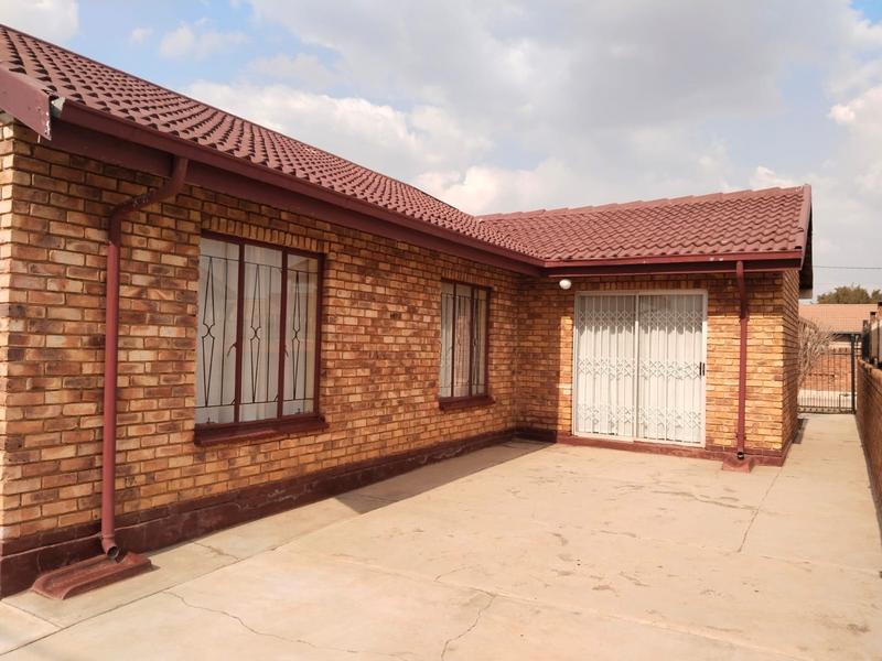 3 Bedroom Property for Sale in Mamelodi Gauteng