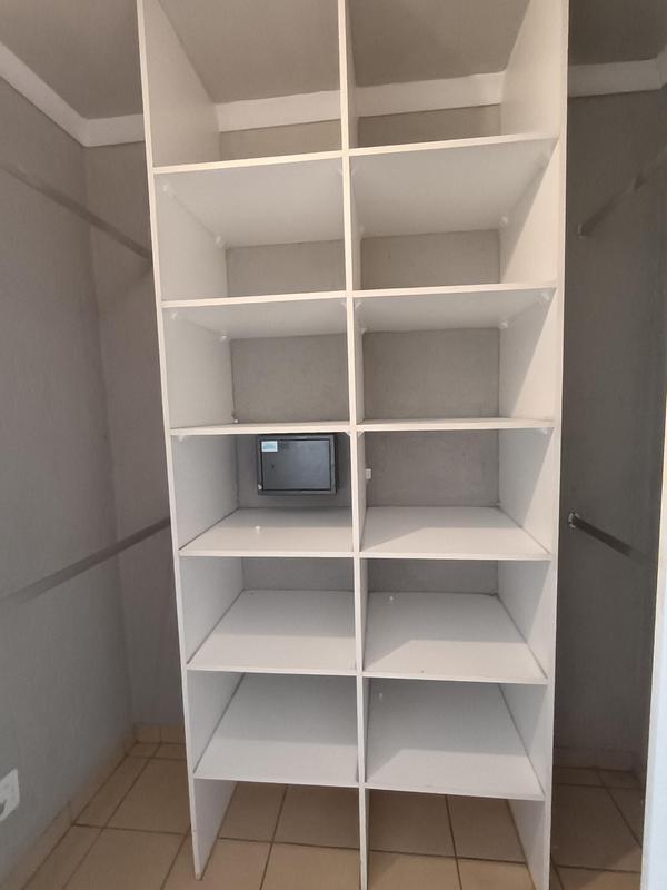 To Let 2 Bedroom Property for Rent in Symhurst Gauteng