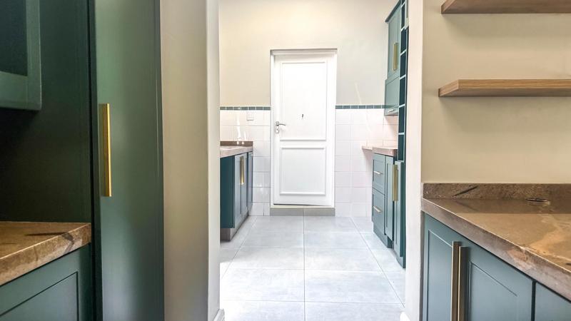 6 Bedroom Property for Sale in Midlands Estate Gauteng