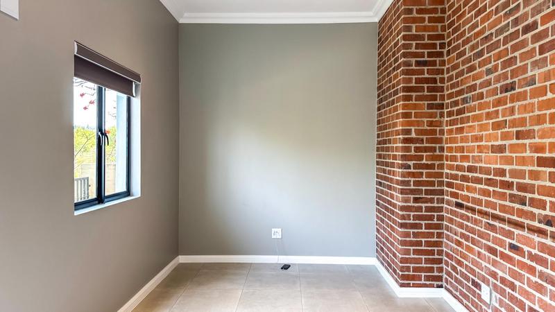 6 Bedroom Property for Sale in Midlands Estate Gauteng