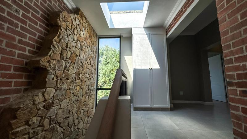6 Bedroom Property for Sale in Midlands Estate Gauteng