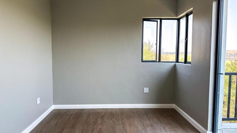 6 Bedroom Property for Sale in Midlands Estate Gauteng