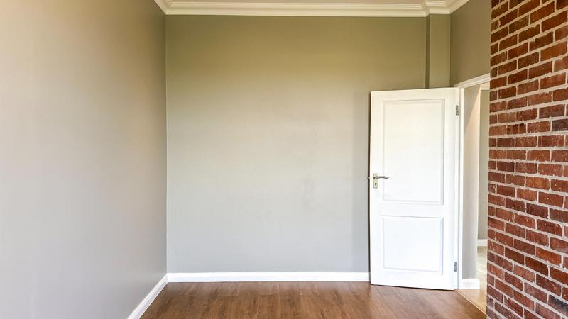 6 Bedroom Property for Sale in Midlands Estate Gauteng