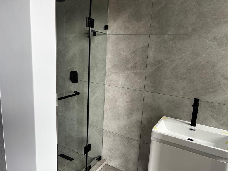 5 Bedroom Property for Sale in Midstream Heights Gauteng