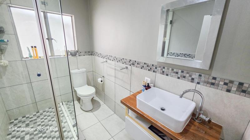 4 Bedroom Property for Sale in Douglasdale Gauteng