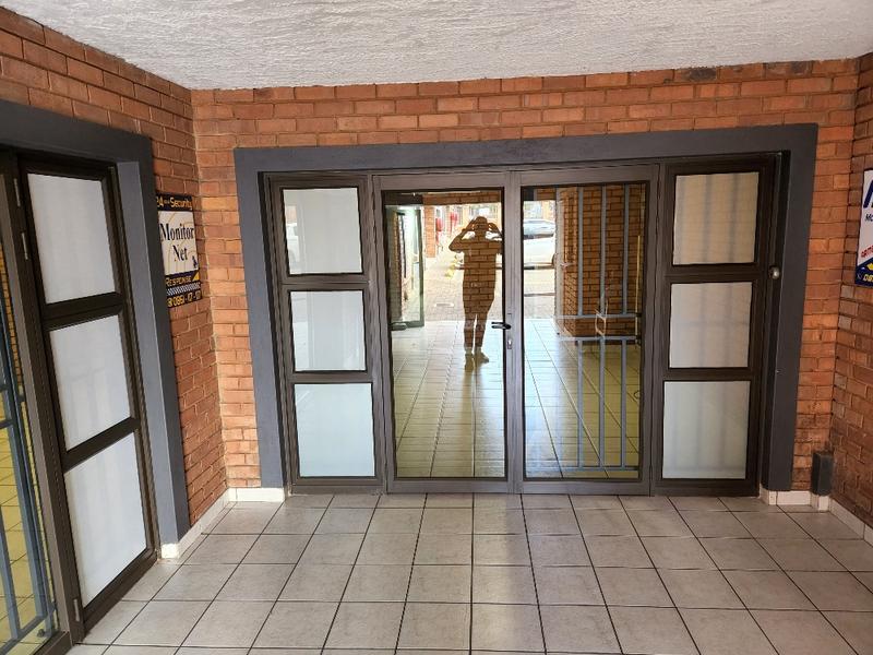 Commercial Property for Sale in Hennopspark Gauteng