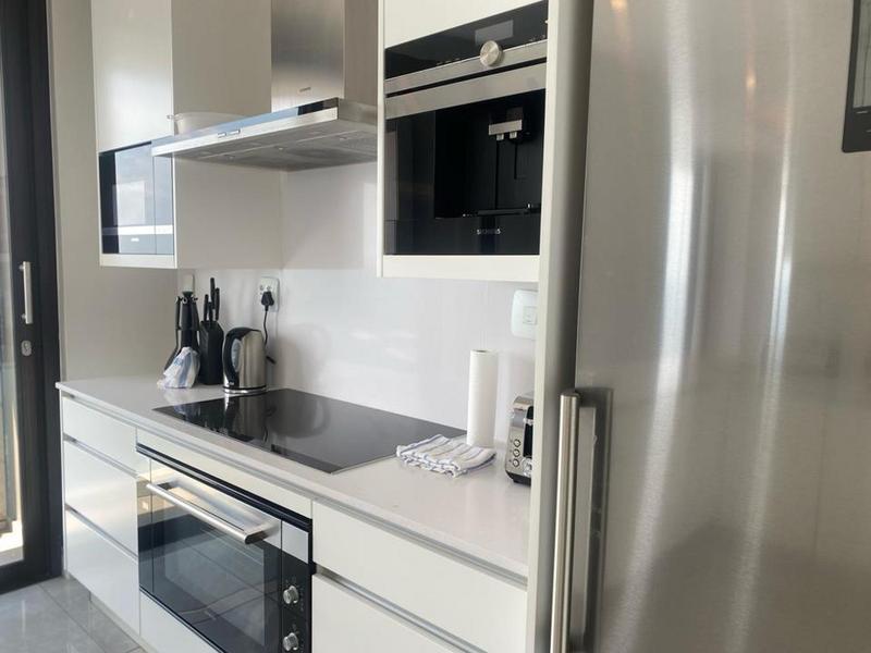 To Let 3 Bedroom Property for Rent in Sandton Central Gauteng