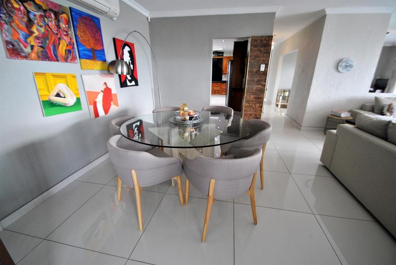 4 Bedroom Property for Sale in Glenvista Gauteng