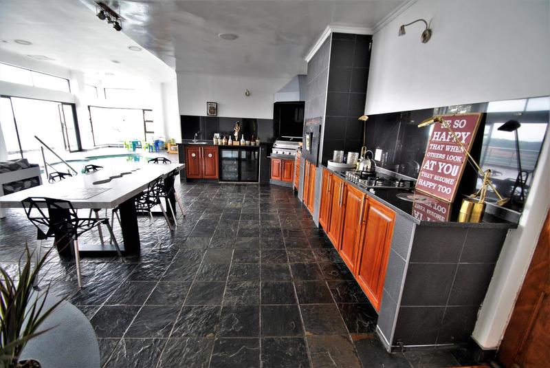 4 Bedroom Property for Sale in Glenvista Gauteng