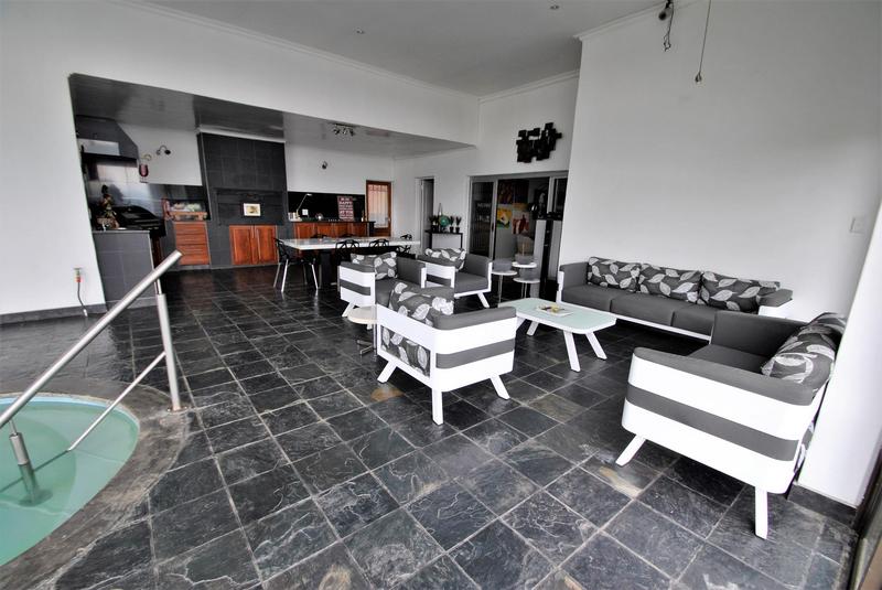 4 Bedroom Property for Sale in Glenvista Gauteng