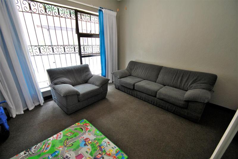 4 Bedroom Property for Sale in Glenvista Gauteng