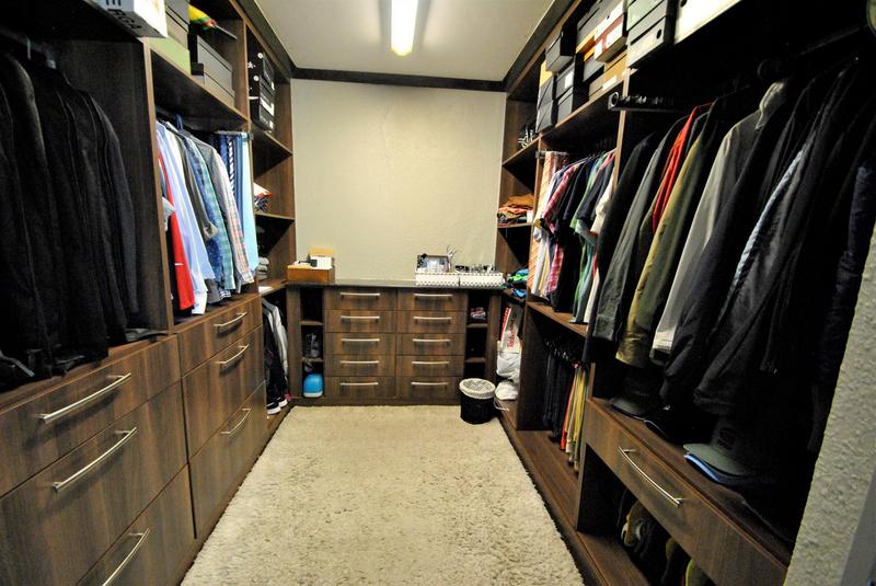 4 Bedroom Property for Sale in Glenvista Gauteng