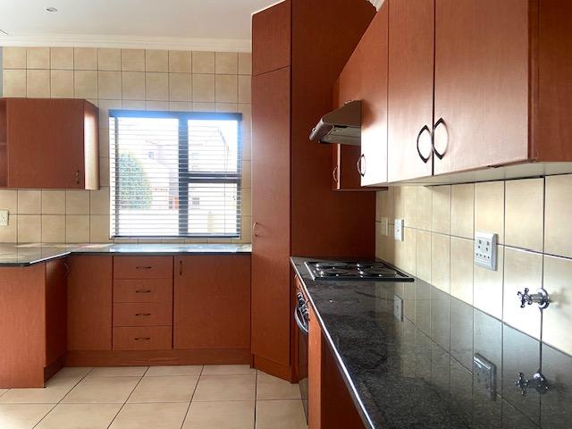 To Let 3 Bedroom Property for Rent in Amorosa Gauteng