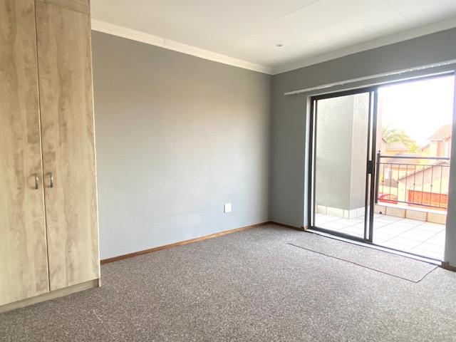 To Let 3 Bedroom Property for Rent in Amorosa Gauteng
