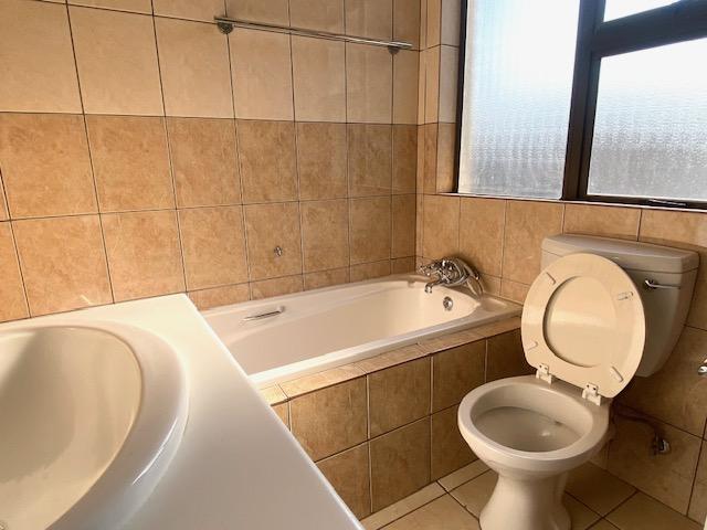 To Let 3 Bedroom Property for Rent in Amorosa Gauteng