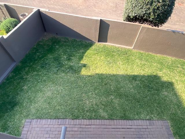 To Let 3 Bedroom Property for Rent in Amorosa Gauteng
