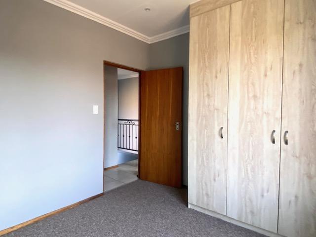 To Let 3 Bedroom Property for Rent in Amorosa Gauteng
