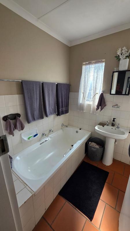 2 Bedroom Property for Sale in Doornpoort Gauteng