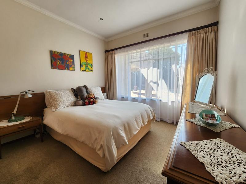 3 Bedroom Property for Sale in Brackenhurst Gauteng
