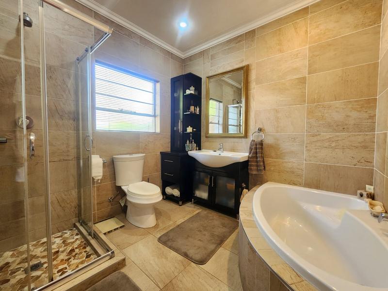 3 Bedroom Property for Sale in Brackenhurst Gauteng