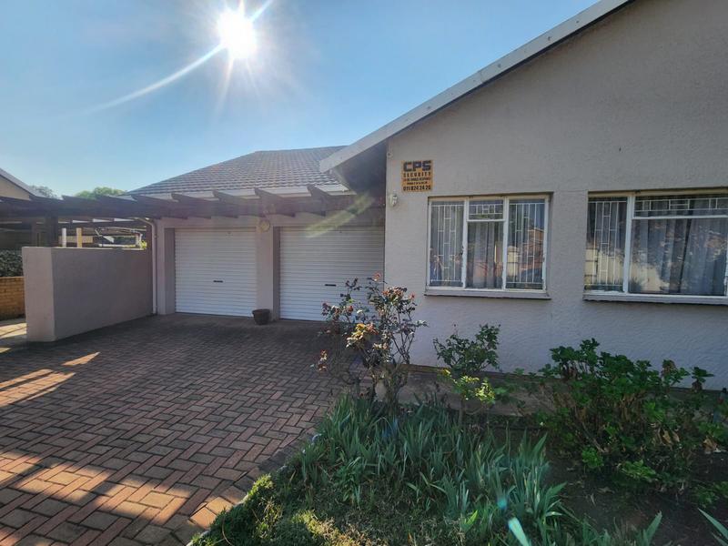 3 Bedroom Property for Sale in Brackenhurst Gauteng