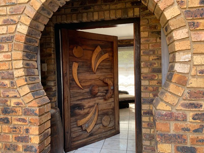 4 Bedroom Property for Sale in Vanderbijlpark SE 3 Gauteng