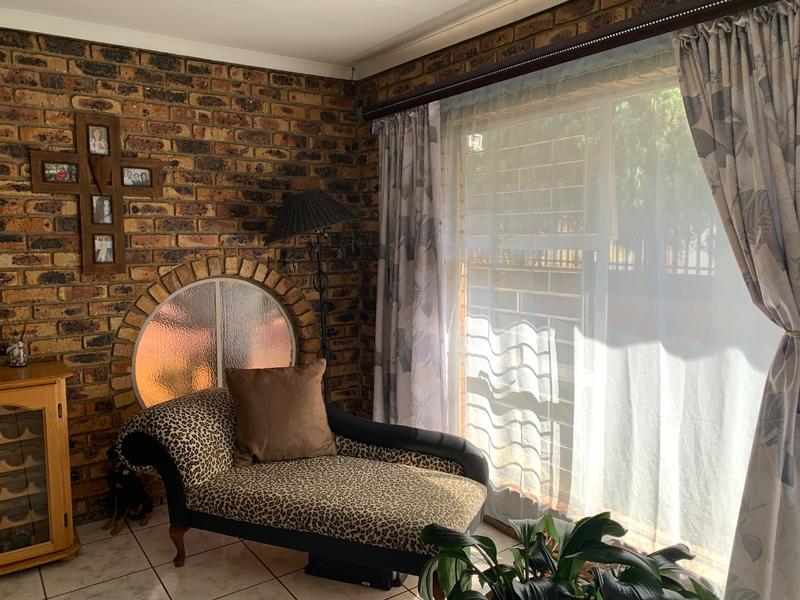 4 Bedroom Property for Sale in Vanderbijlpark SE 3 Gauteng