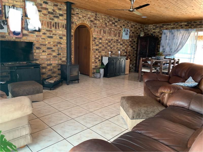4 Bedroom Property for Sale in Vanderbijlpark SE 3 Gauteng