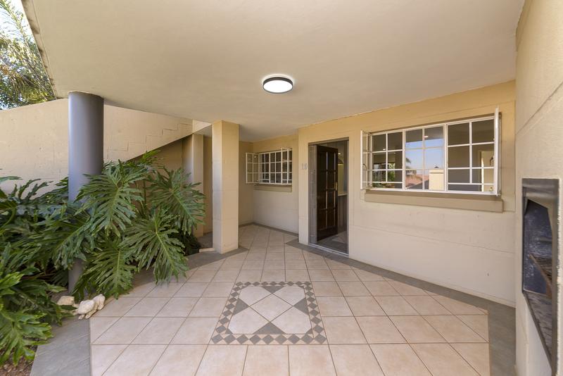 2 Bedroom Property for Sale in Erasmuskloof Gauteng