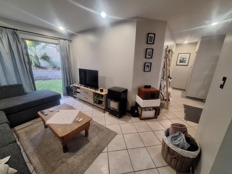 2 Bedroom Property for Sale in Erasmuskloof Gauteng