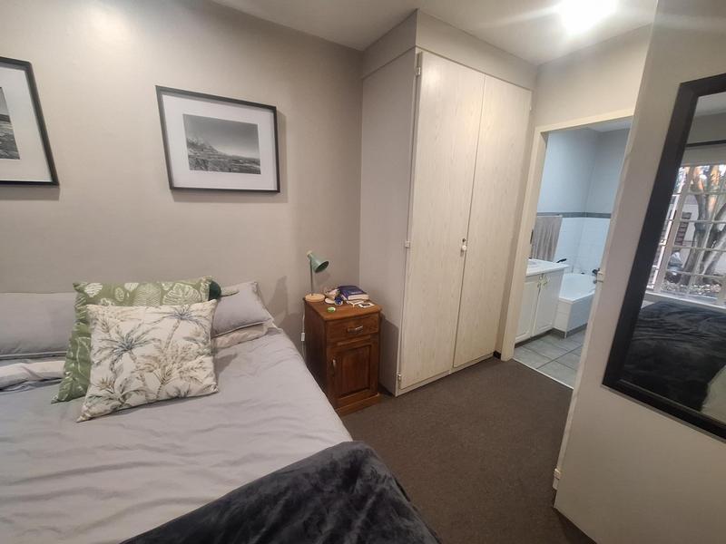 2 Bedroom Property for Sale in Erasmuskloof Gauteng