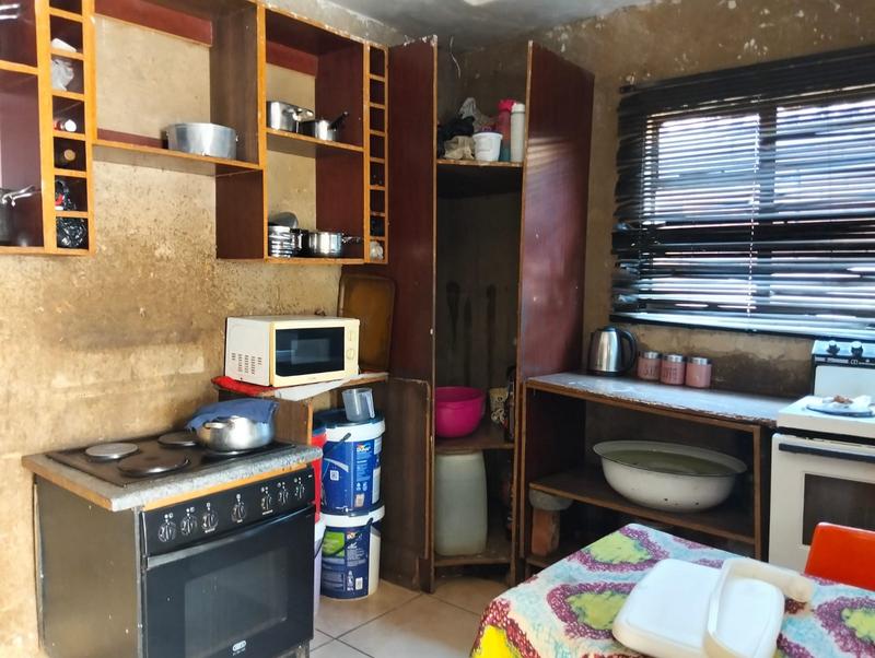 8 Bedroom Property for Sale in Ivory Park Gauteng