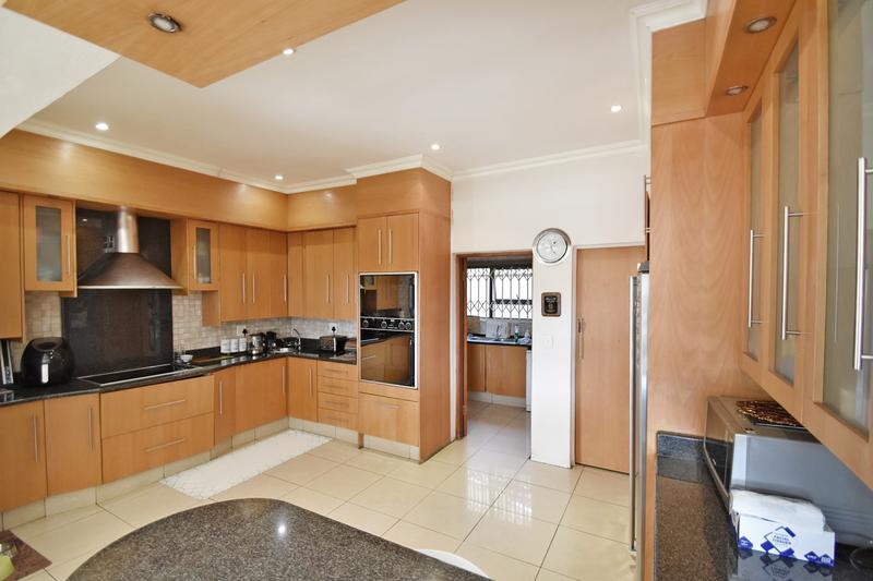 3 Bedroom Property for Sale in Mountain View Gauteng