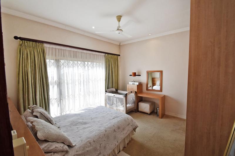 3 Bedroom Property for Sale in Mountain View Gauteng